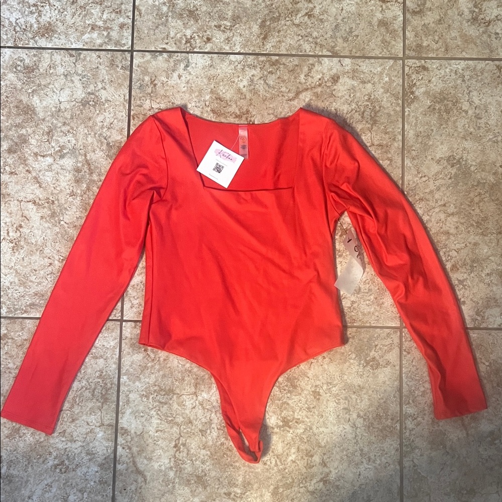 Mono B Women’s red bodysuit